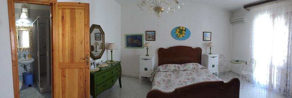 Guest House Al Giardino Dei Limoni ファヴィニャーナ エクステリア 写真